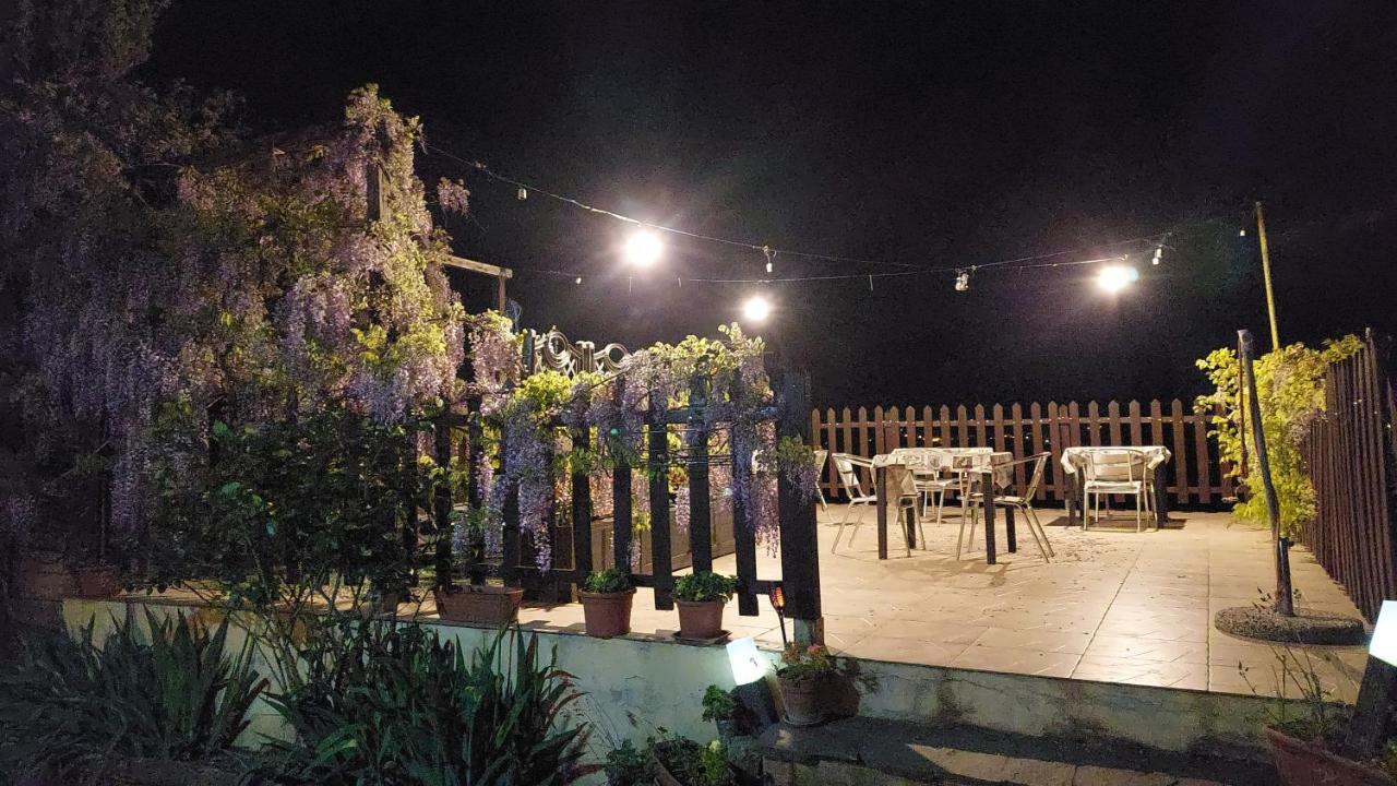 La Locanda Dei Cavalieri Affittacamere Lugagnano Val d'Arda المظهر الخارجي الصورة