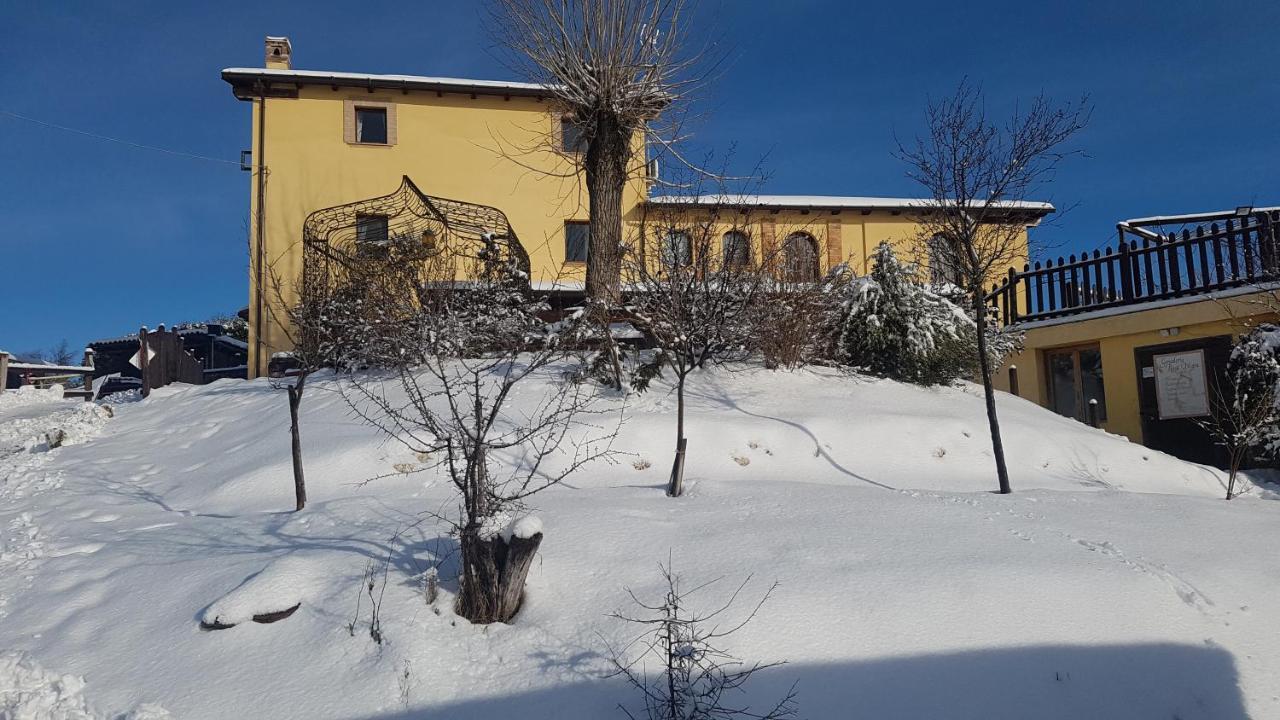 La Locanda Dei Cavalieri Affittacamere Lugagnano Val d'Arda المظهر الخارجي الصورة